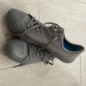 People Shoes, mens size 10, super light and comfortable